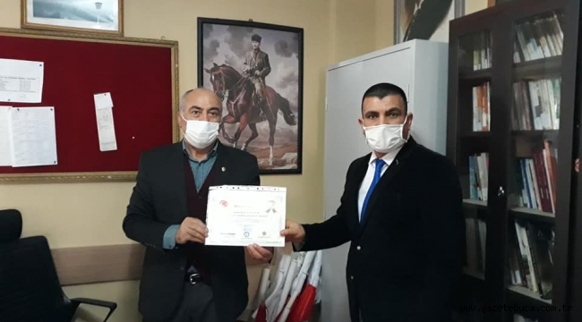 ATATÜRKÇÜ DÜŞÜNCE DERNEĞİ ÖDÜLÜNÜ ALDI