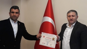 ÇAĞDAŞ KAYA ÖDÜLÜNÜ ALDI