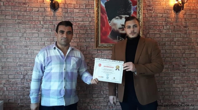 CEM AKSUNGER ÖDÜLÜNÜ ALDI