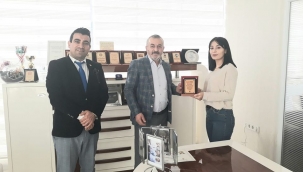 CİYAT DEĞİRMENCİ ÖDÜLÜNÜ ALDI