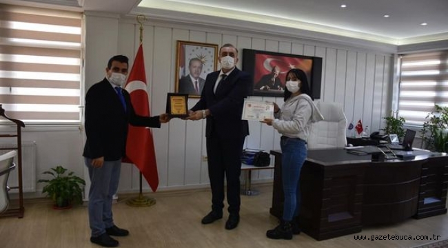 KAYMAKAM MAHMUT NEDİM TUNÇER ÖDÜLÜNÜ ALDI