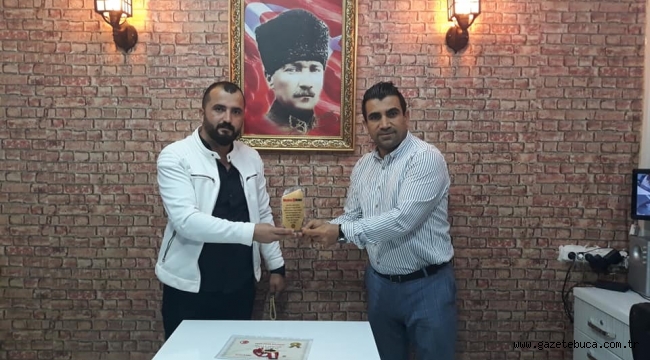 SEDAT SİNCAR YAPI İNŞAAT ÖDÜLÜNÜ ALDI