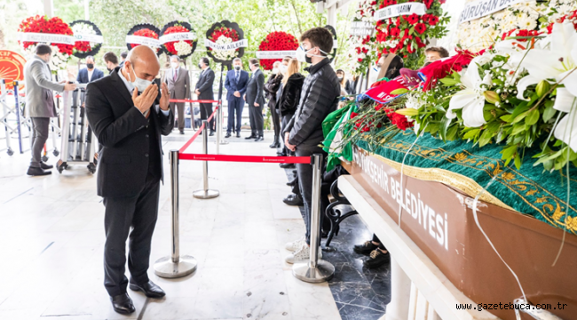 Eski Karşıyaka Belediye Başkanı Baysak'a veda