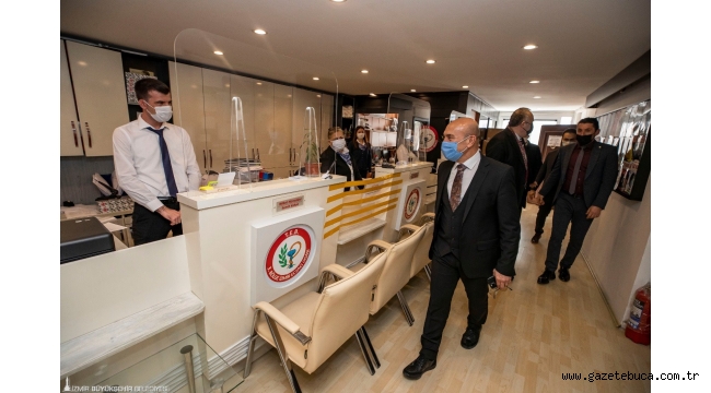 Başkan Soyer'den, İzmir Eczacı Odası'na teşekkür ziyareti 