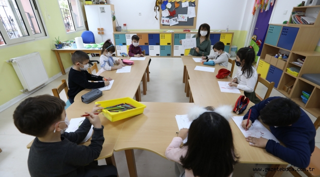 Buca Belediyesi tam zamanlı kreşleri hizmete açıyor