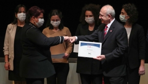 Kılıçdaroğlu'ndan Buca Belediyesi'ne sertifika onuru