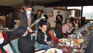 Ak Parti Buca İlçe Başkanı Av. Hakan Kalfaoğlu Buca'lı Kadınları Unutmadı