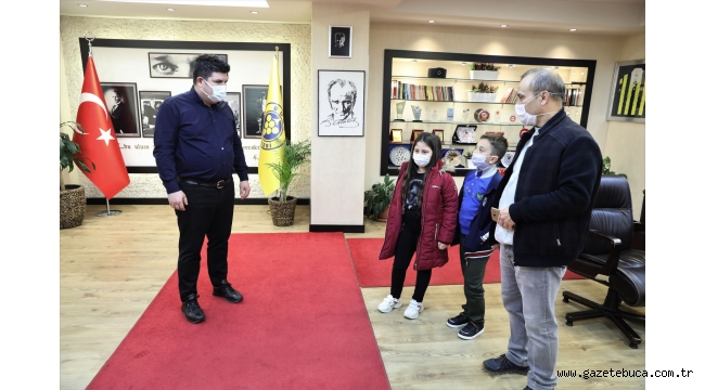 Bucalı öğrenciler hayat bilgisi ödevini Başkan Kılıç'la yaptı