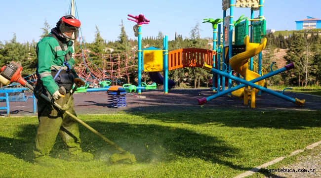 Buca Belediyesi'nden parklarda özel çalışma
