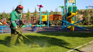 Buca Belediyesi'nden parklarda özel çalışma