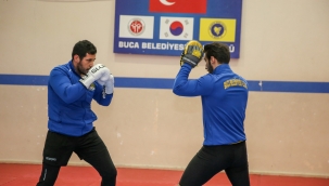 Buca'nın yıldızları Kick Boks Avrupa Kupası yolcusu
