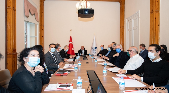 İzmir Büyükşehir Belediyesi Cumhuriyet'in 100'üncü yılını marşla taçlandıracak