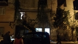 İzmir'de bir kişi evinde ölü bulundu