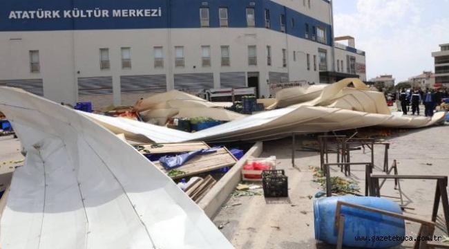 İzmir'deki fırtınada çatı pazar yerinin üzerine uçtu: 2 yaralı