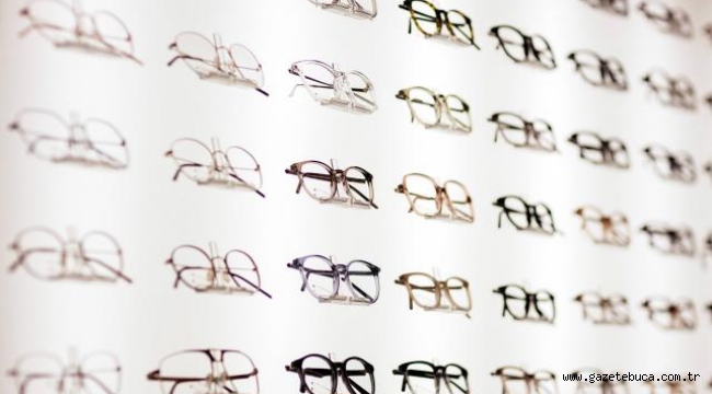 Bakanlık 3 soruyu daha yanıtladı: Gözlükçüler açık mı?