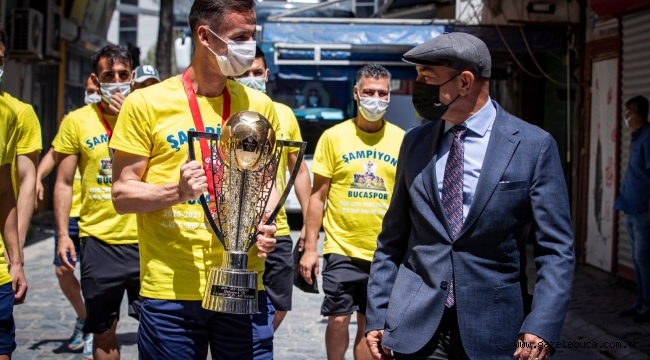 Şampiyon Bucaspor 1928'den Başkan Soyer'e teşekkür ziyareti