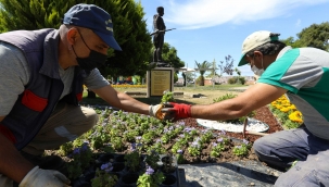 Buca'nın sokakları çiçek açtı