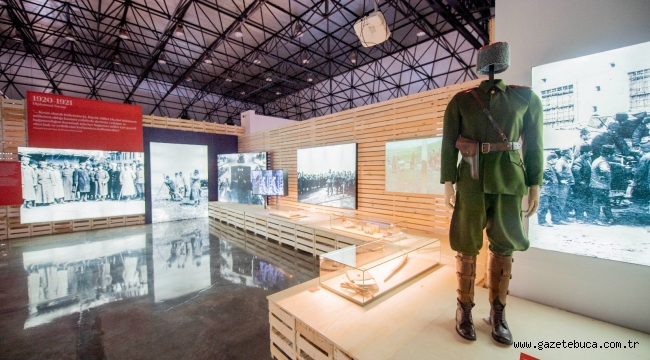 İstiklal Sergisi İzmir'de