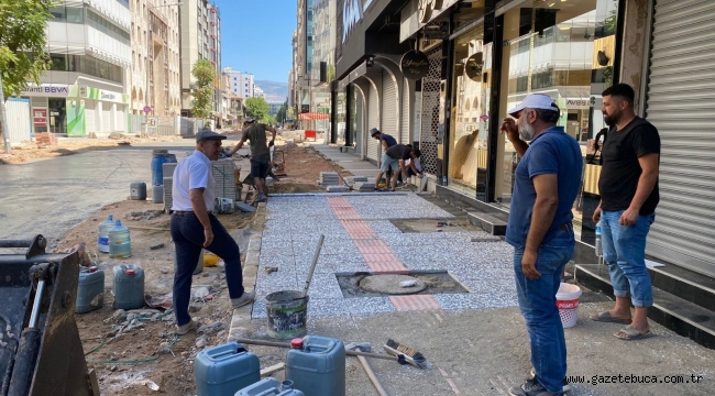 Soyer, Halit Ziya Bulvarı'ndaki çalışmaları denetledi