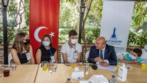 Kazandıkları parayı fidan kampanyasına bağışladılar