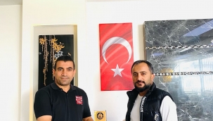 AHMET DOĞAN ÖDÜLÜNÜ ALDI