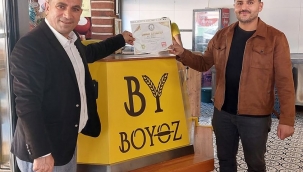 BY BOYOZ ÖDÜLÜNÜ ALDI