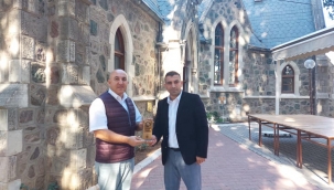 ERTAN ÇEVİK ÖDÜLÜNÜ ALDI