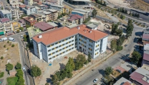 İzmir'de depreme dayanıksız okul binalarının yerine yenileri yapılıyor