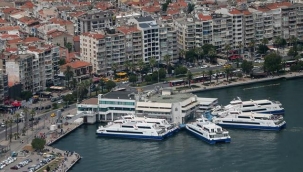 İzmir'de vapur seferleri iptal edildi