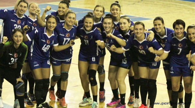 İzmirli hentbolcular yine Avrupa sahnesinde