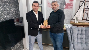 YUNUS BİNGÖL ÖDÜLÜNÜ ALDI 