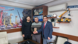 ARSLAN VİNÇ ÖDÜLÜNÜ ALDI