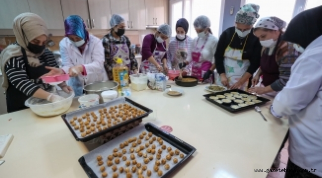 Buca'da açılan kurslara vatandaşlardan yoğun ilgi