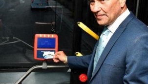 İzmir'de Halk Taşıt uygulaması ile yurttaşların bütçesi rahatladı 2,5 yılda 88 milyonluk tasarruf