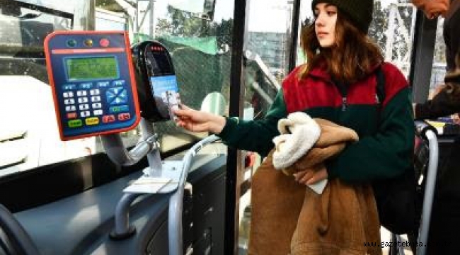 İzmir'e 100 elektrikli otobüs ve 55 midibüs daha geliyor