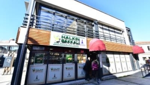 İzmir Metro A.Ş. personeline Halkın Bakkalı'ndan gıda çeki