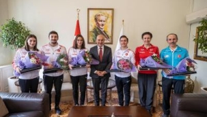 "Şampiyonluklar geleceğe dair umudu büyütüyor"