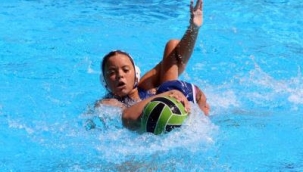 İzinle üstü kapatıldı Celal Atik Yüzme Havuzu her ay kullanılabilecek