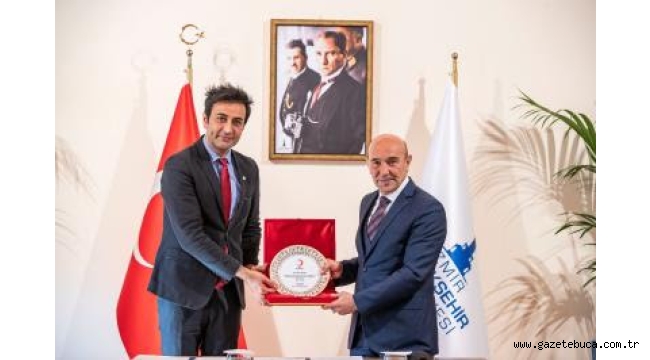 İzmir Büyükşehir Belediyesi'nden Türk Kızılayı'na destek