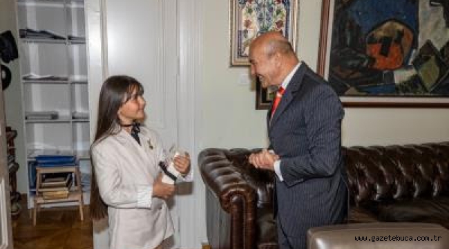 Başkan Soyer 23 Nisan'da koltuğunu çocuklara bıraktı