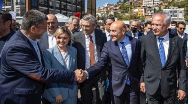 Başkan Soyer: "İzmir'de dönüşüm başlamıştır"