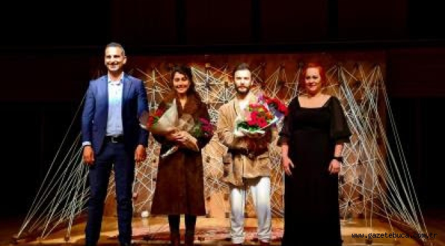 Hülya Özdemir Nutku Uluslararası İzmir Tiyatro Festivali başladı