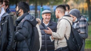 İzmir Büyükşehir Belediyesi 2025 Avrupa Gençlik Başkenti olma yolunda finalde