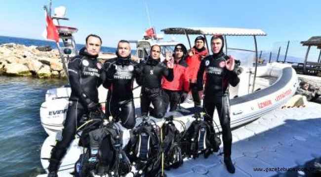 İzmir İtfaiyesi'nin "Kurbağa Adamları" suda hayat kurtaracak