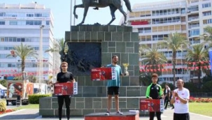 1919 kişi İzmir'den "Ata"sına koştu