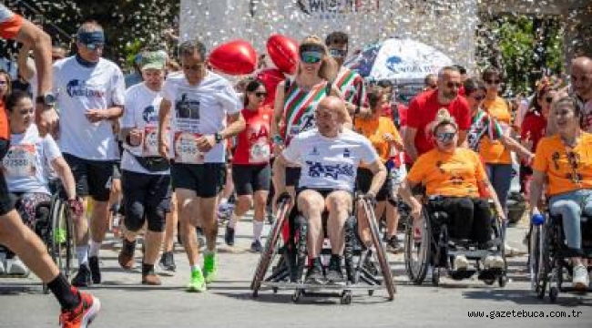 Başkan Soyer'den tekerlekli sandalye ile farkındalık