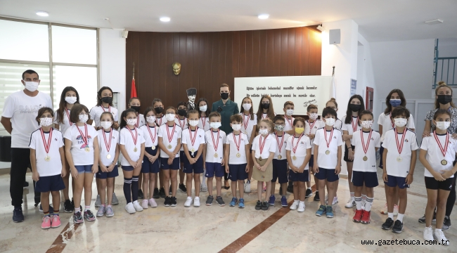 DEÜ ÖZEL 75.YIL EĞİTİM KURUMLARINDA BAŞARI ÇITASI YÜKSELİYOR