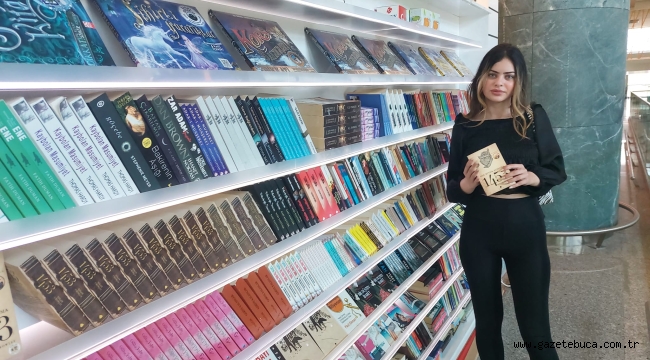 İZMİR ADNAN MENDERES  HAVALİMANI'NDAKİ KİTAP DOSTU CAFELER