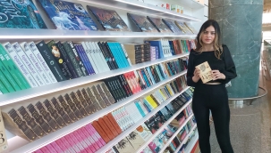 İZMİR ADNAN MENDERES  HAVALİMANI'NDAKİ KİTAP DOSTU CAFELER