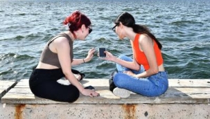 Başkan Soyer'in gençlere armağanı Wizmirnet artık sahil hattında 